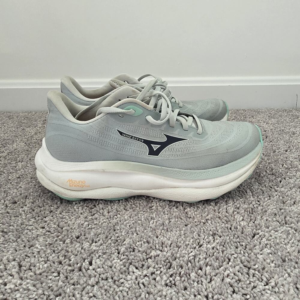 Mizuno Wave Sky 9 Women's Size 10 D Maximum Cushioned Lightweight Running Shoes - Picture 3 of 6